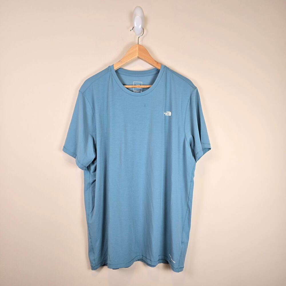 The North Face Mens Adventure Tee Size XL Algae Blue Short Sleeve Flash Dry